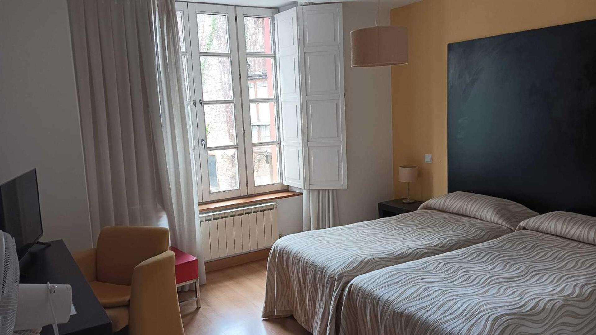 Gastro Hotel La Giraldilla 리어게인즈 객실 사진