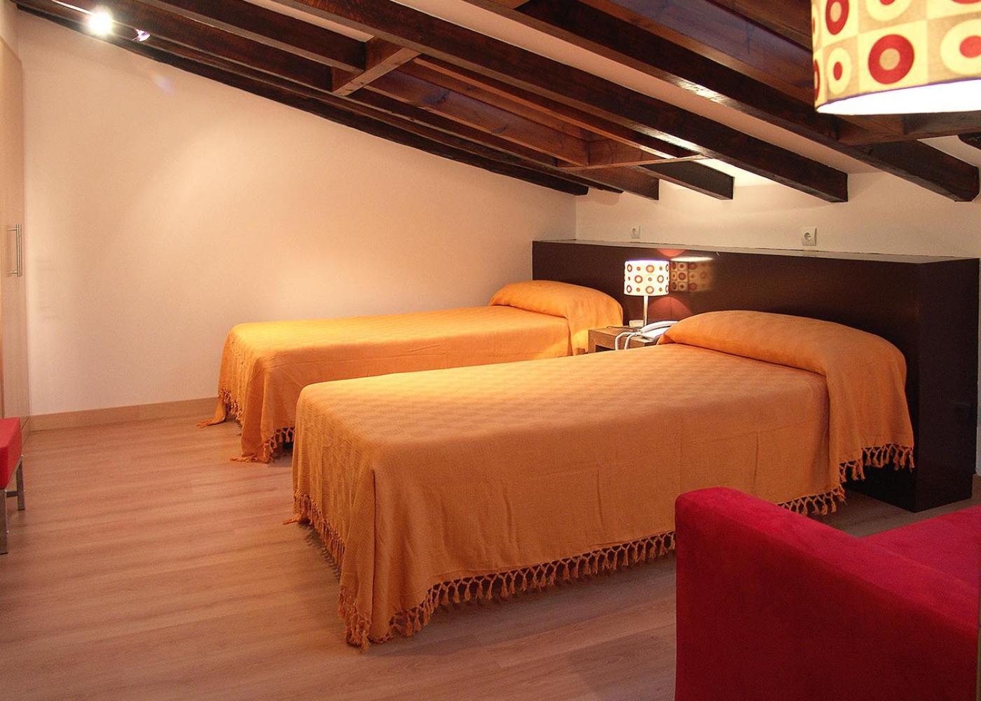 Gastro Hotel La Giraldilla 리어게인즈 객실 사진