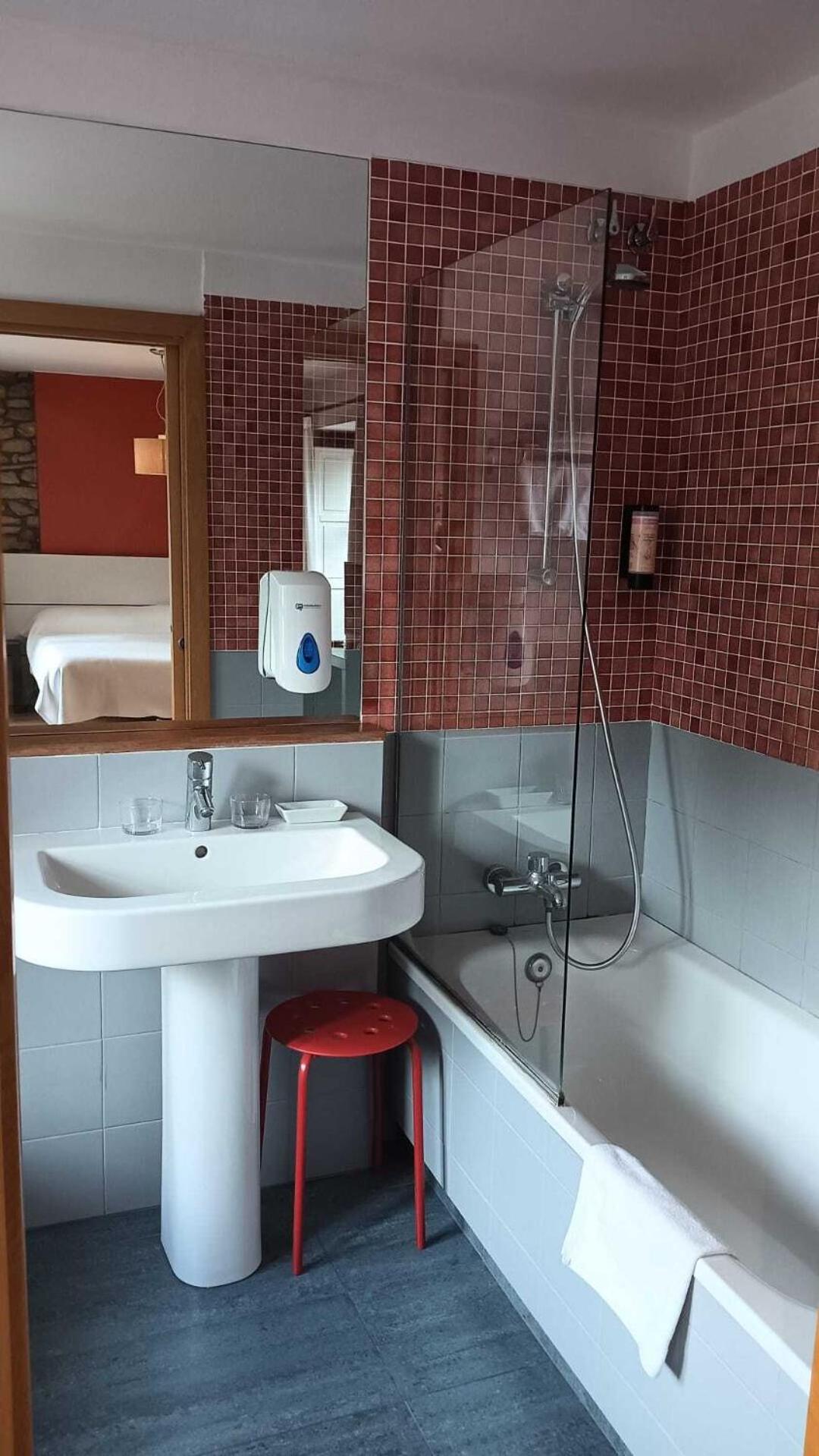 Gastro Hotel La Giraldilla 리어게인즈 객실 사진